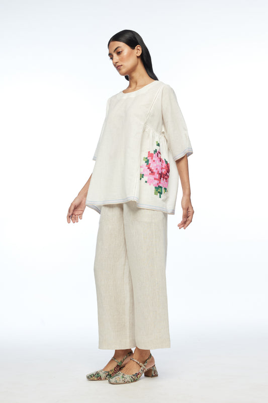 Carolinae Round Neck Top