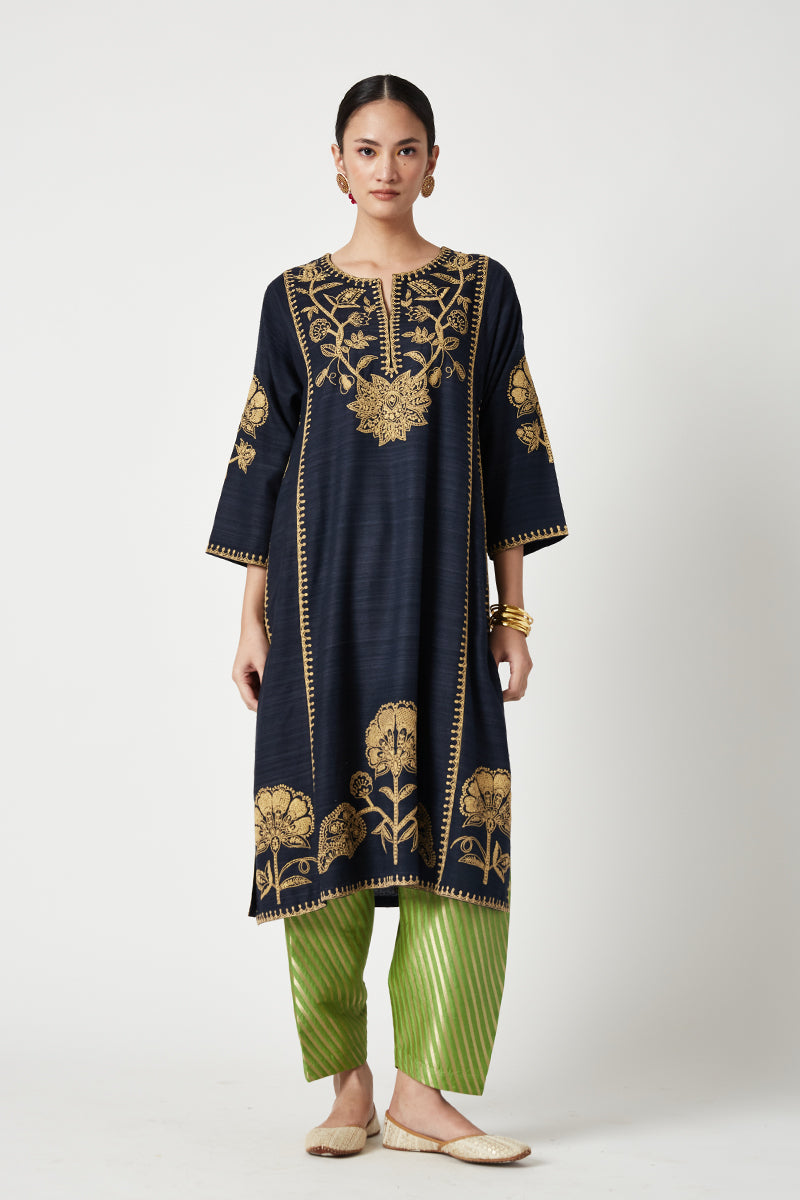 Zora Embroidered Kurta Set