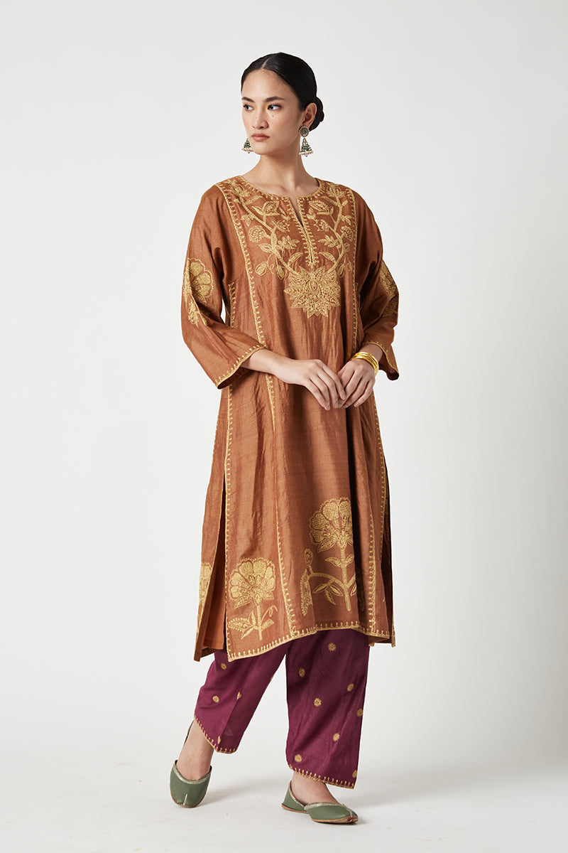 Mariam Embroidered Kurta Set (2Pcs)