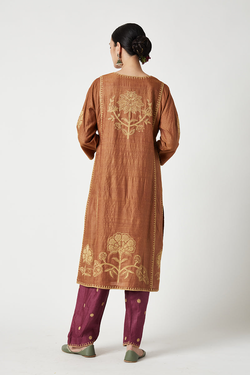 Mariam Embroidered Kurta Set (2Pcs)