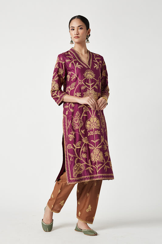 Benazir Embroidered Kurta Set (2Pcs)