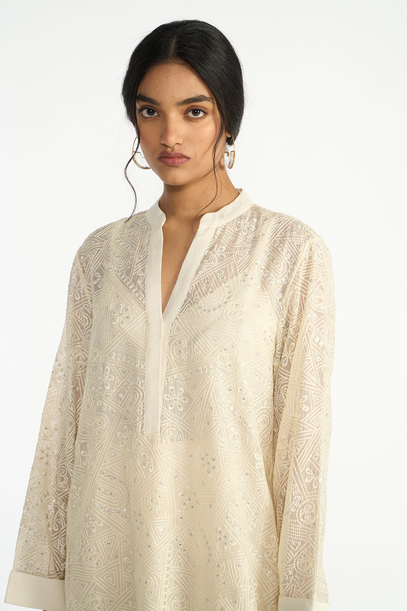 Pozega Embroidered Kurta Set
