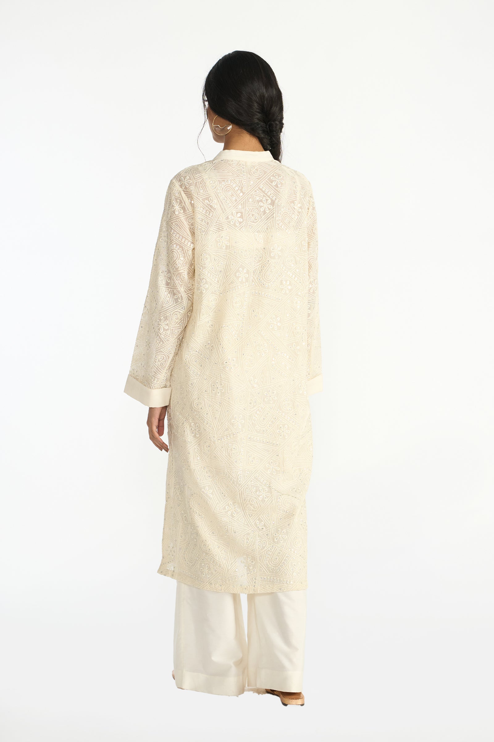 Pozega Embroidered Kurta Set