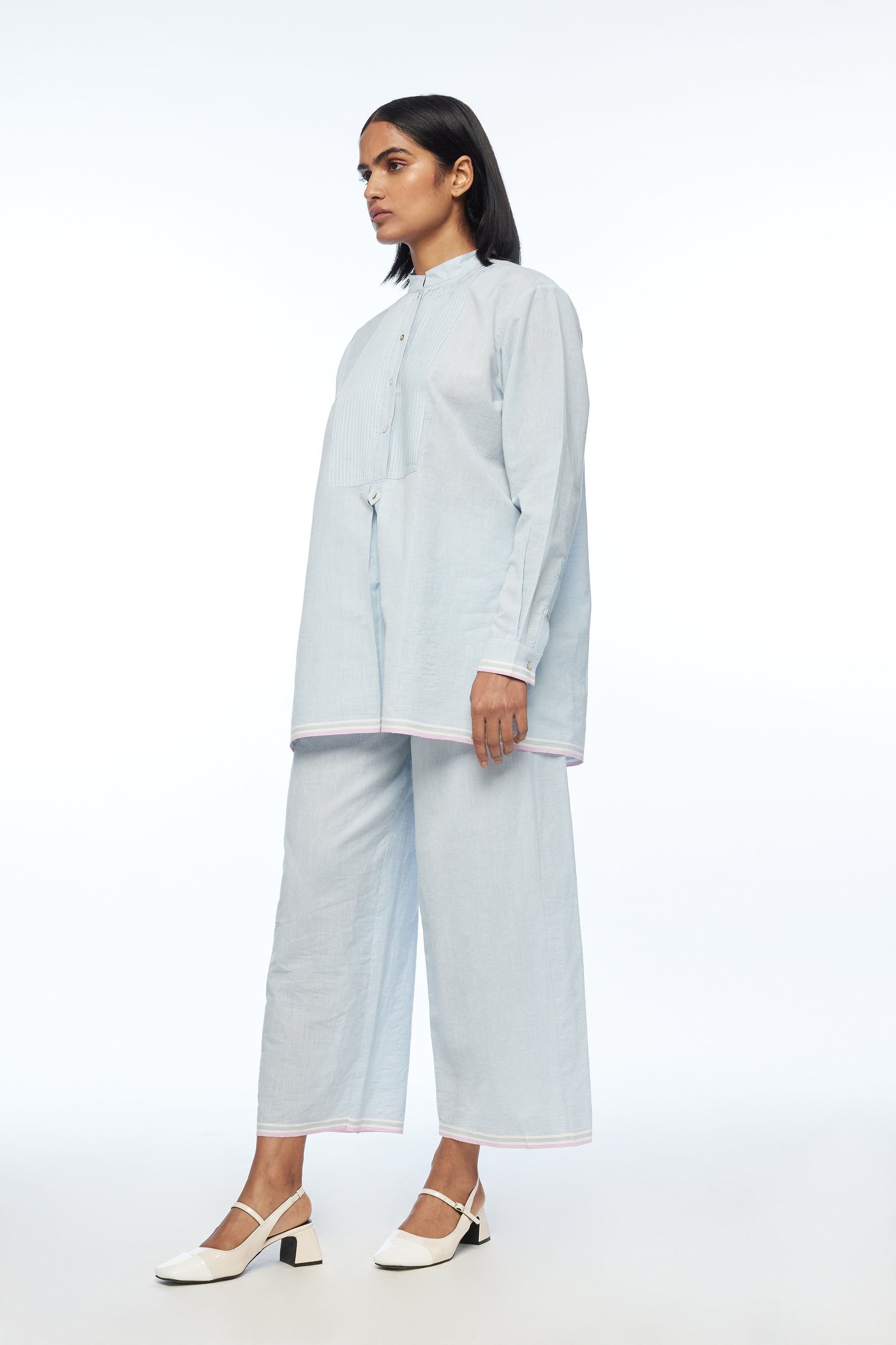 Mandonii Yoke Pleated Top