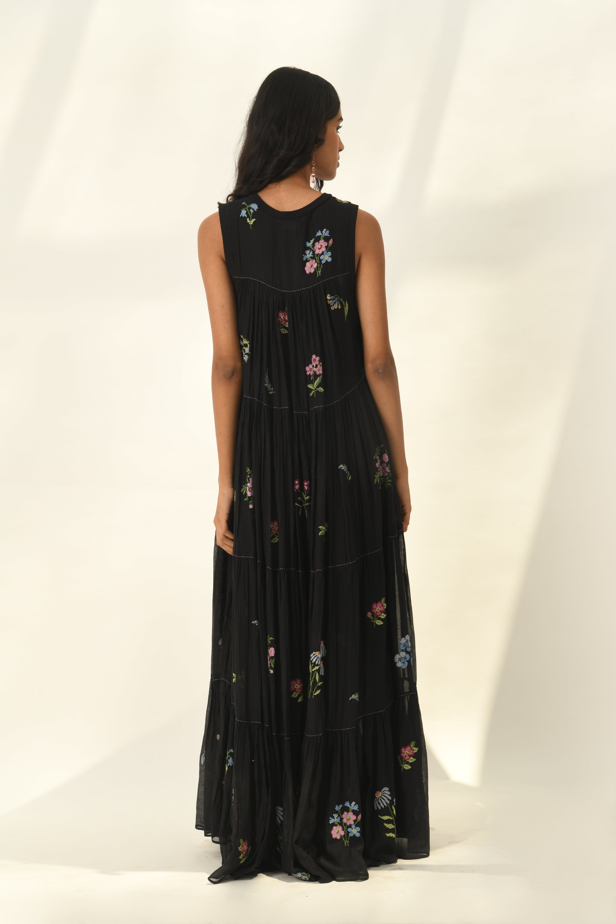 Glabrifolia Embroidered Dress
