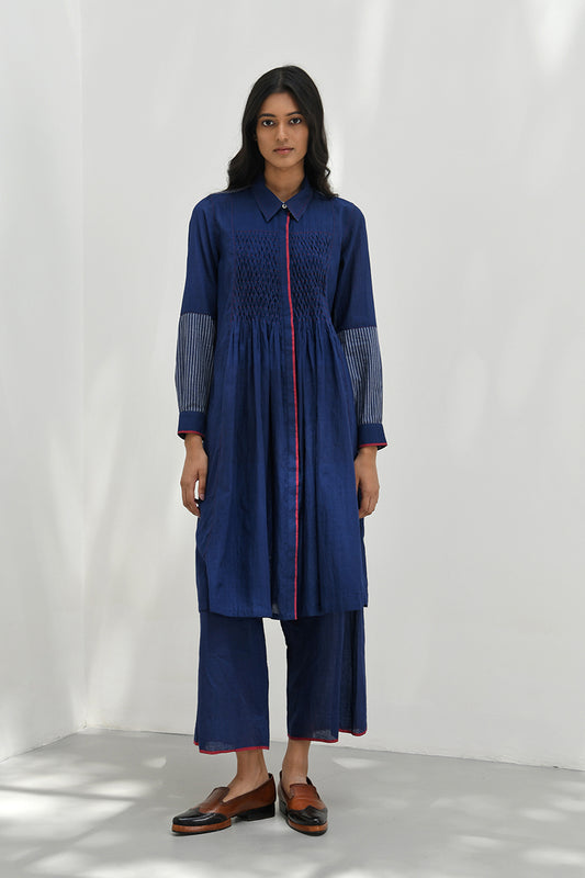 ANAIS FRONT OPEN SMOCKED DRESS