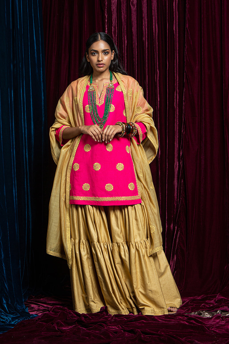 MIRAK KURTA SET
