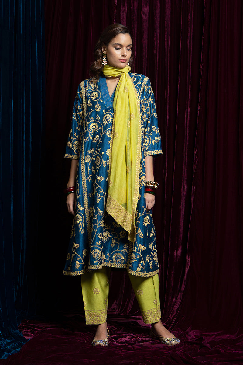 Zareen Kurta Set