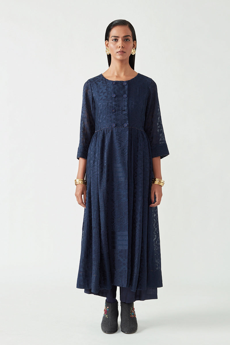 MACEO EMBROIDERED KURTA SET
