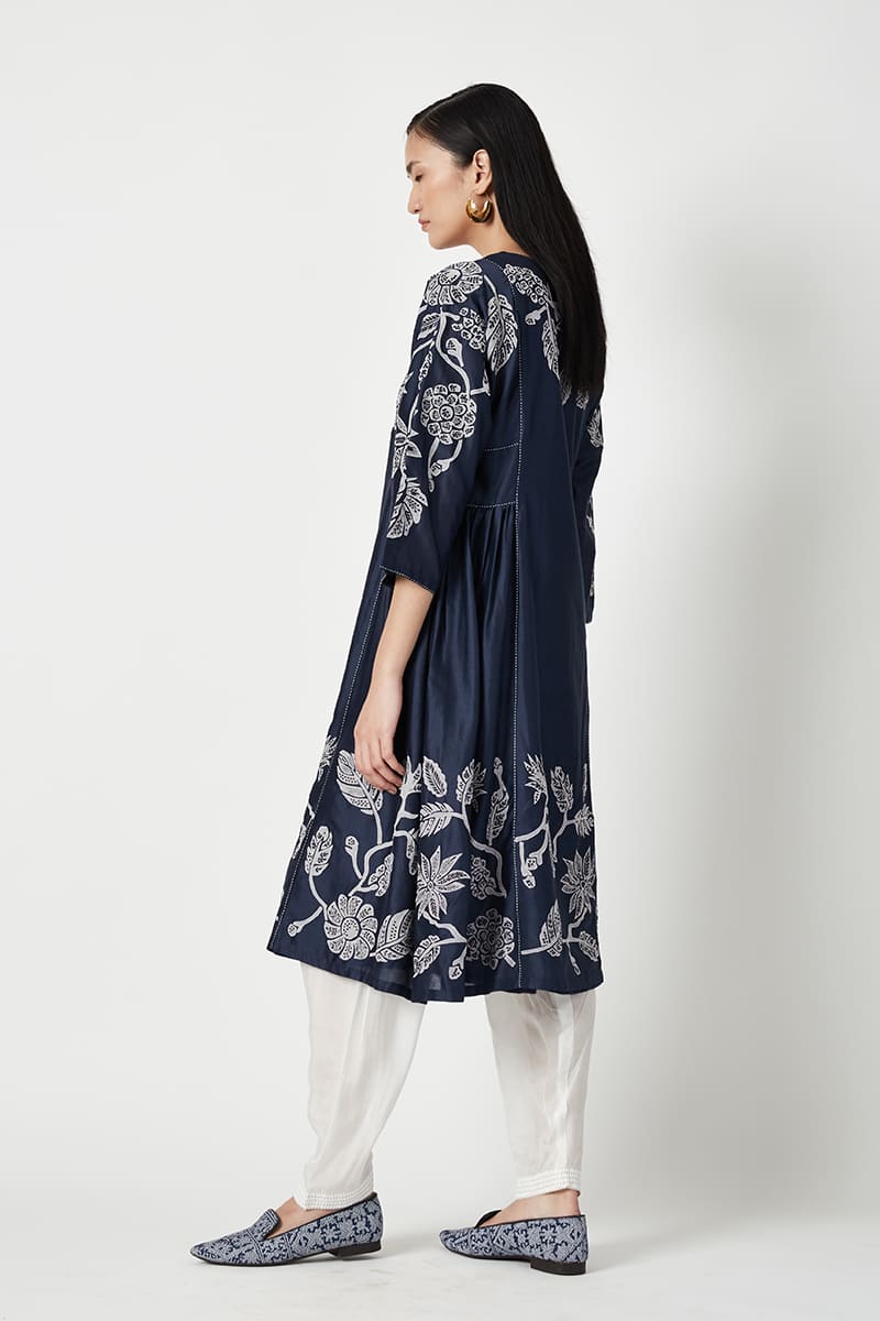 Timor Applique Kurta Set (2PCS)