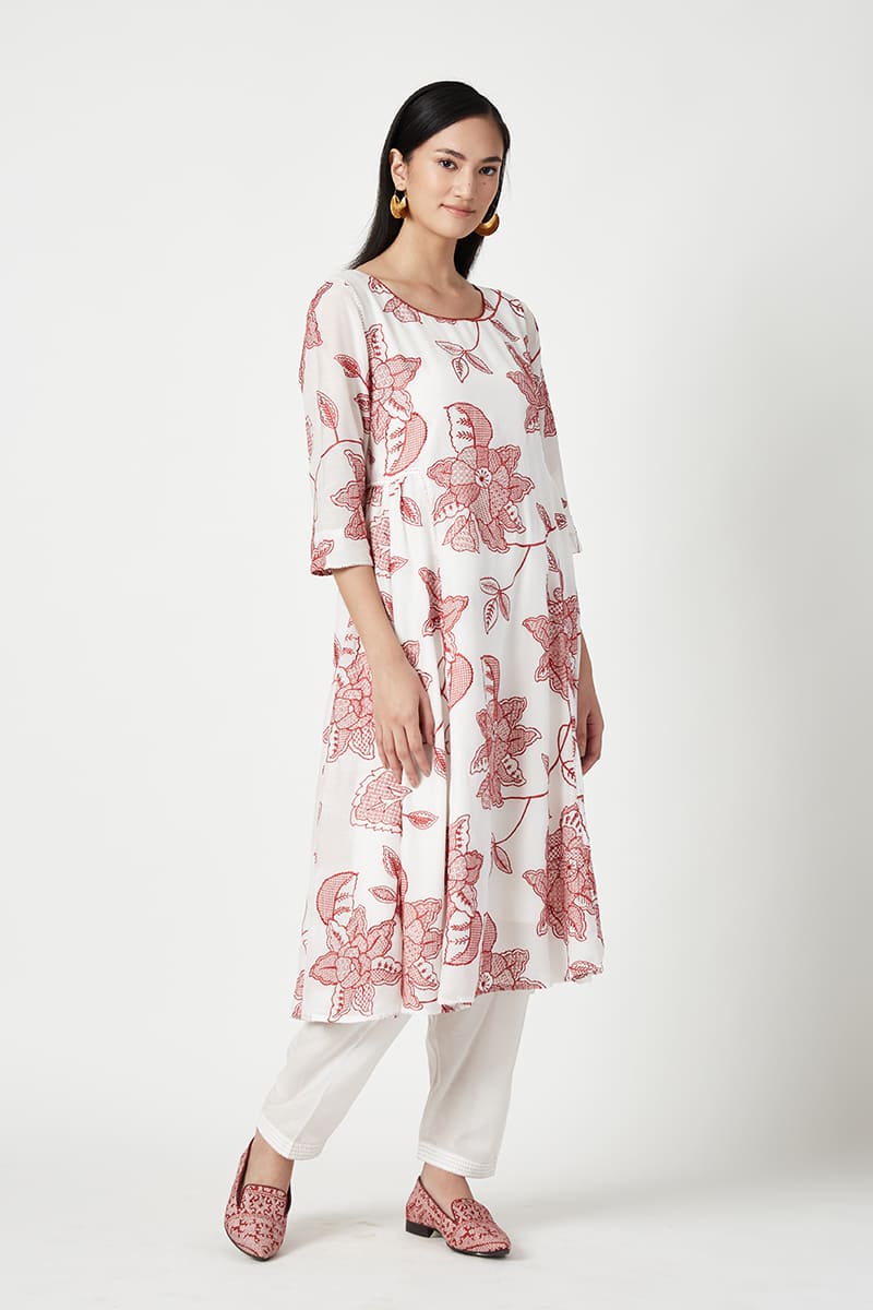 BELITON EMBROIDERED KURTA SET