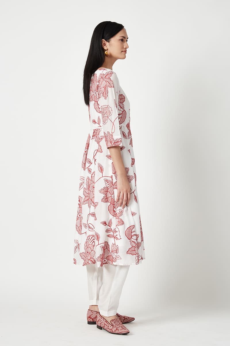 BELITON EMBROIDERED KURTA SET