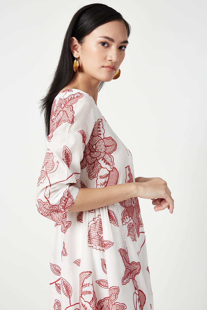 BELITON EMBROIDERED KURTA SET