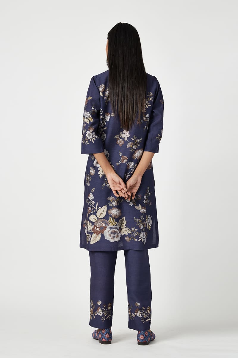 KUPANG EMBROIDERED KURTA SET (2PCS)