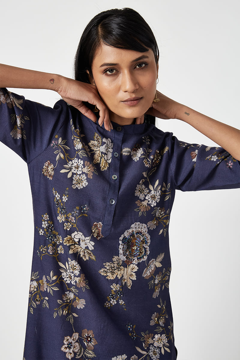 KUPANG EMBROIDERED KURTA SET (2PCS)