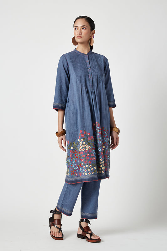 Alyssum Embroidered Kurta Set (2Pcs)