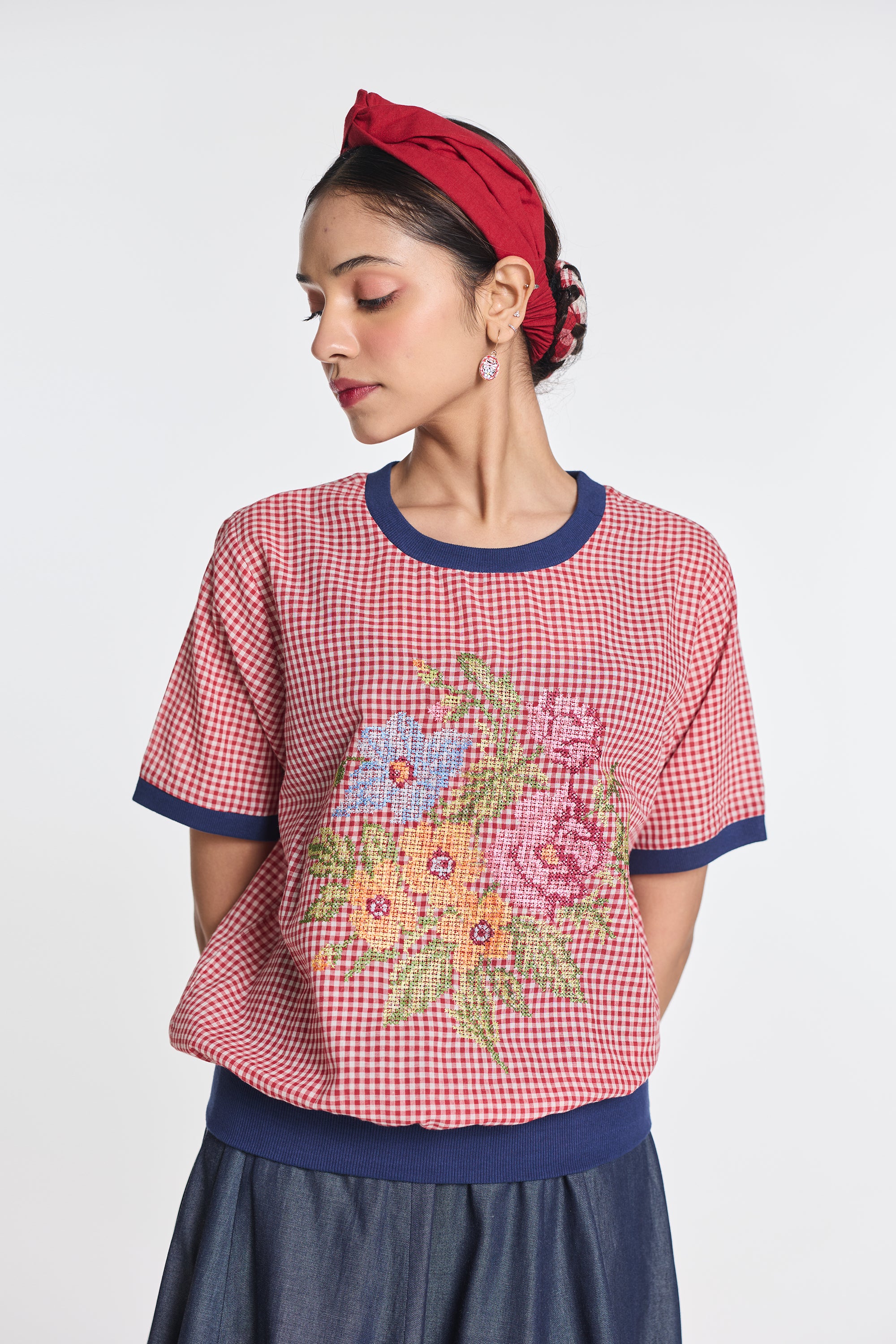 Salvia Embroidered top