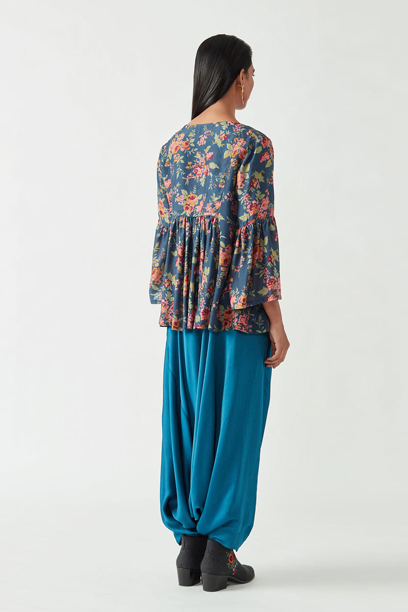 CARRIE ZOUAVE