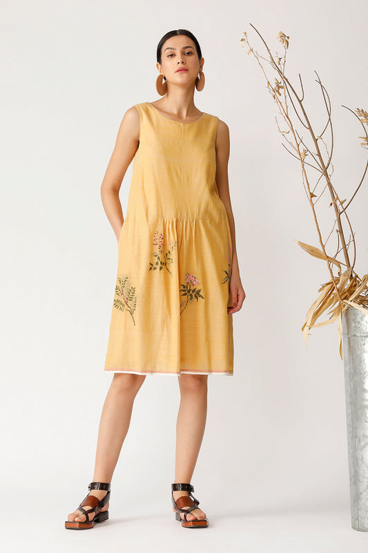 PIN OAK SLEEVELESS DRESS