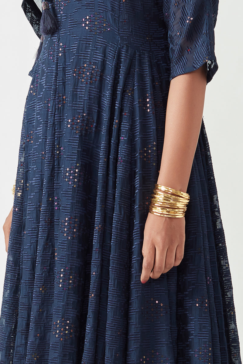 TAHINI HANDBEATEN THIN BANGLES