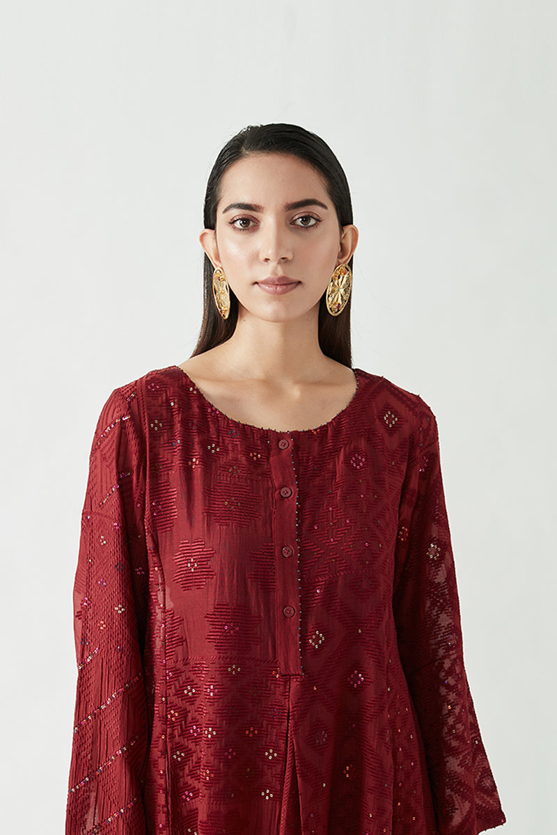 MAHIRA STUD EARRINGS