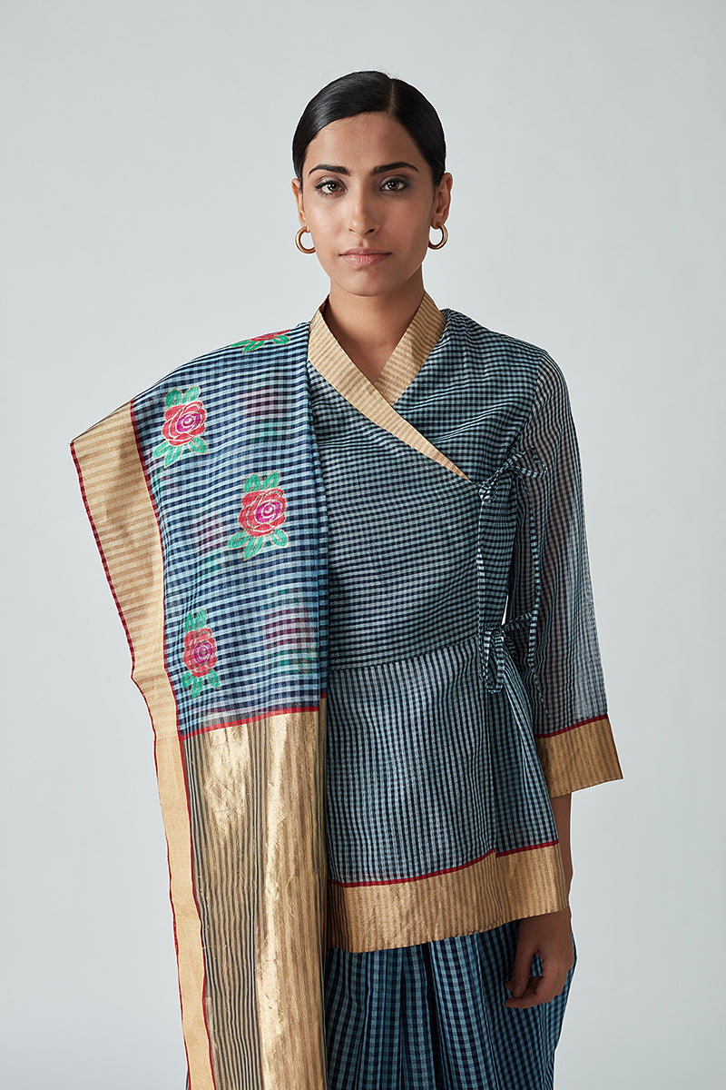 Rose gingham check saree