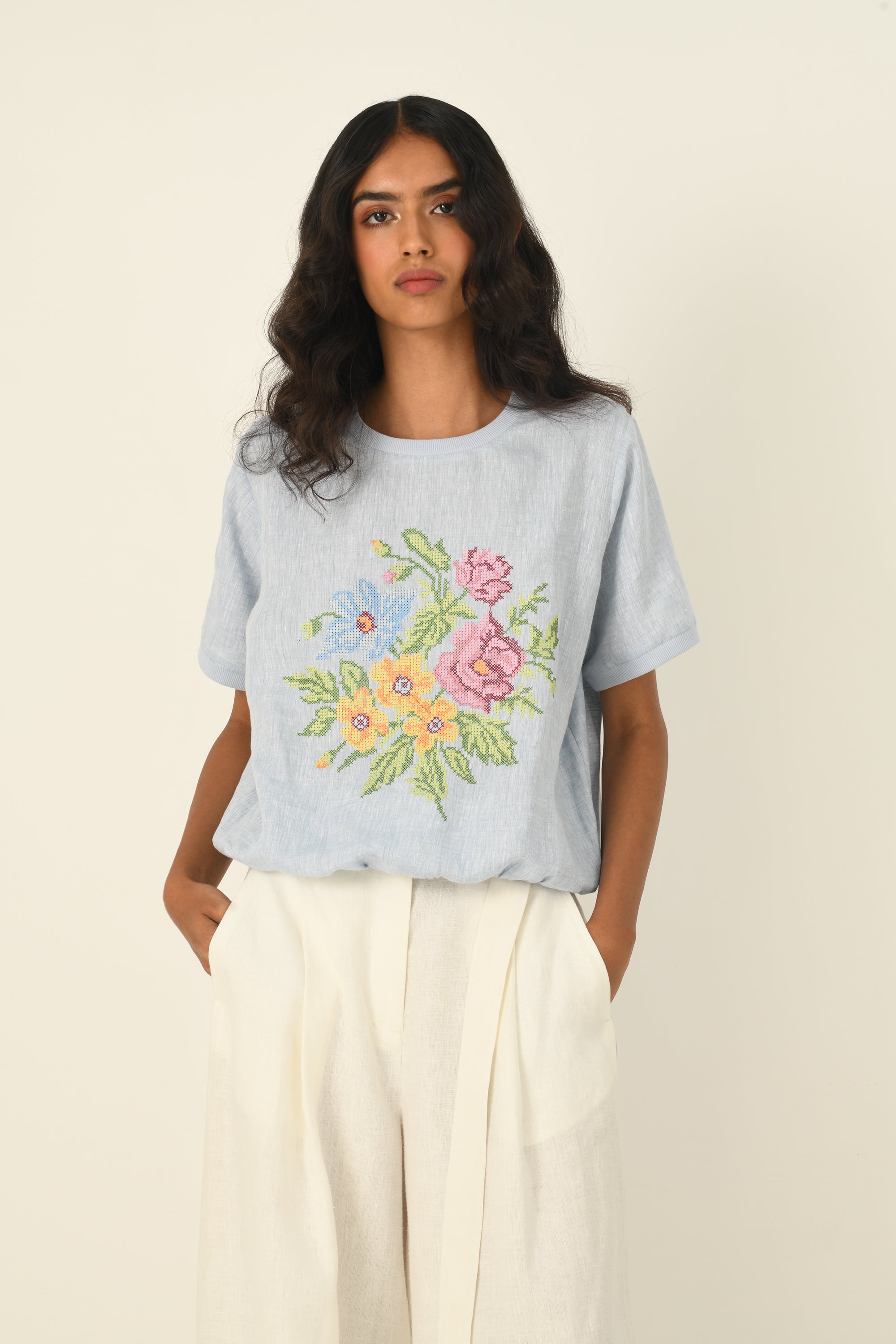 Ekstase Embroidered Top