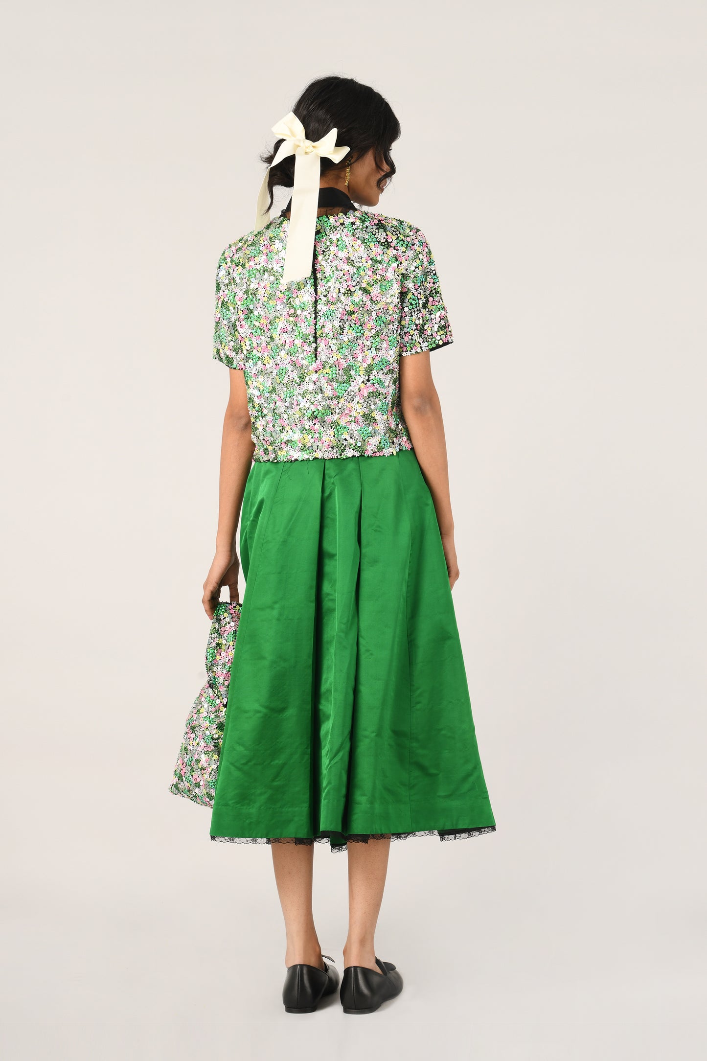 TIFFANY FLORAL SEQUIN TOP