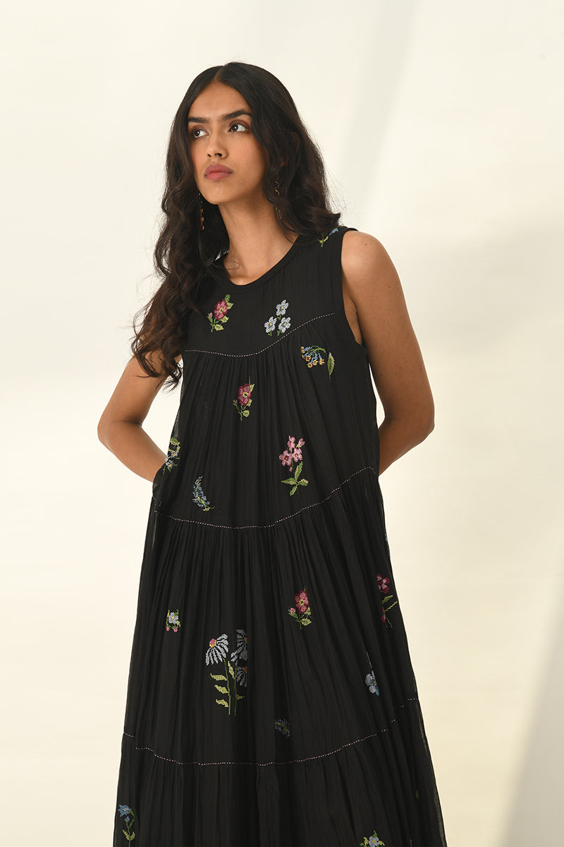 Glabrifolia Embroidered Dress