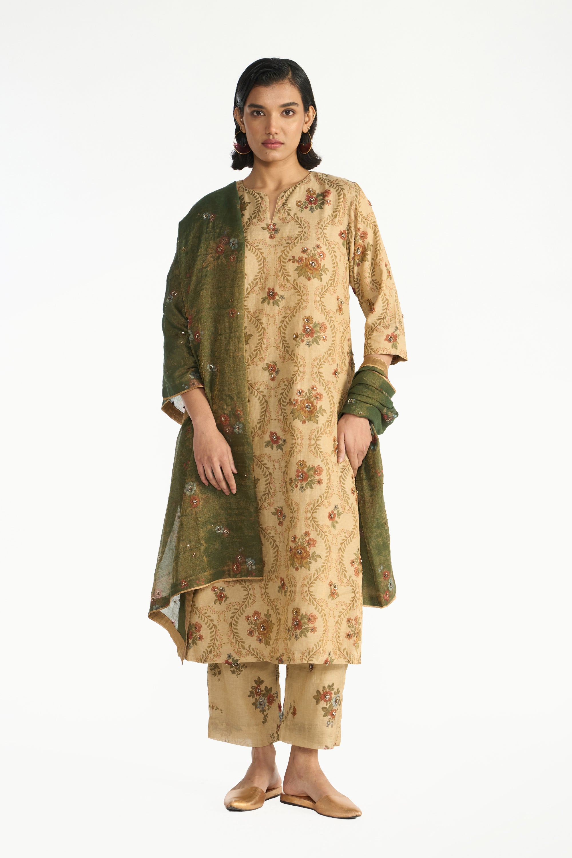 Parijat Kurta Set