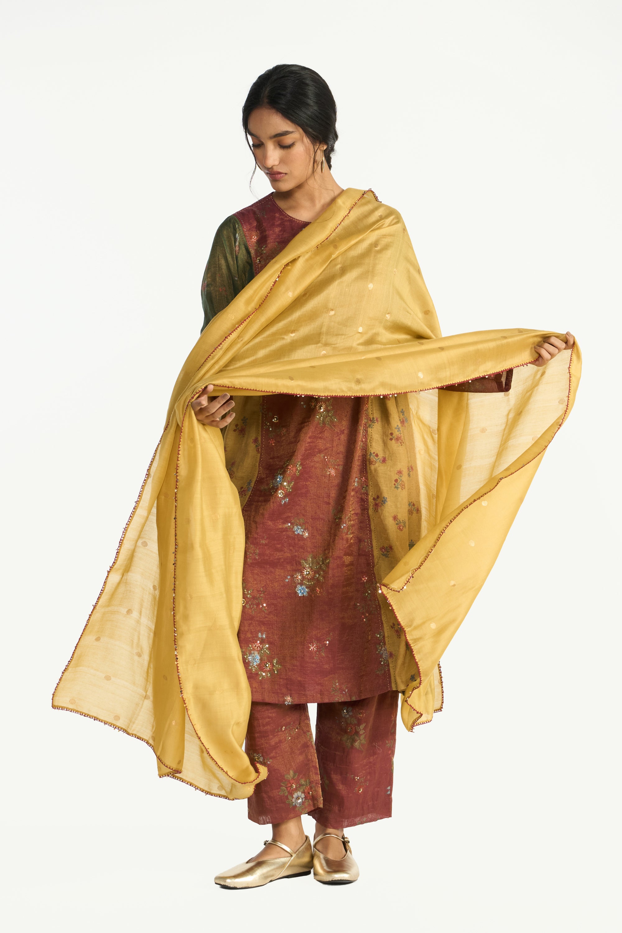 Bakula Kurta Set
