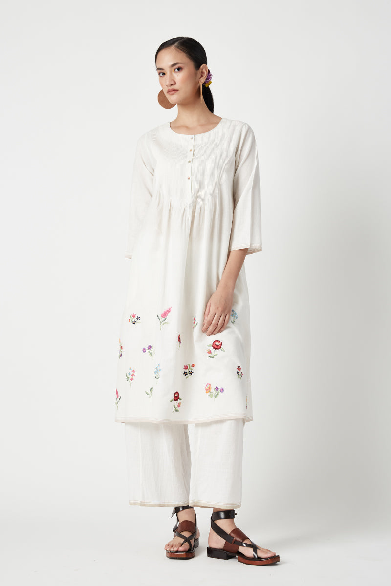 Phlox Embroidered Kurta Set