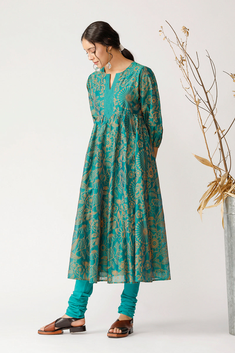 Kalidaar embroidered kurta