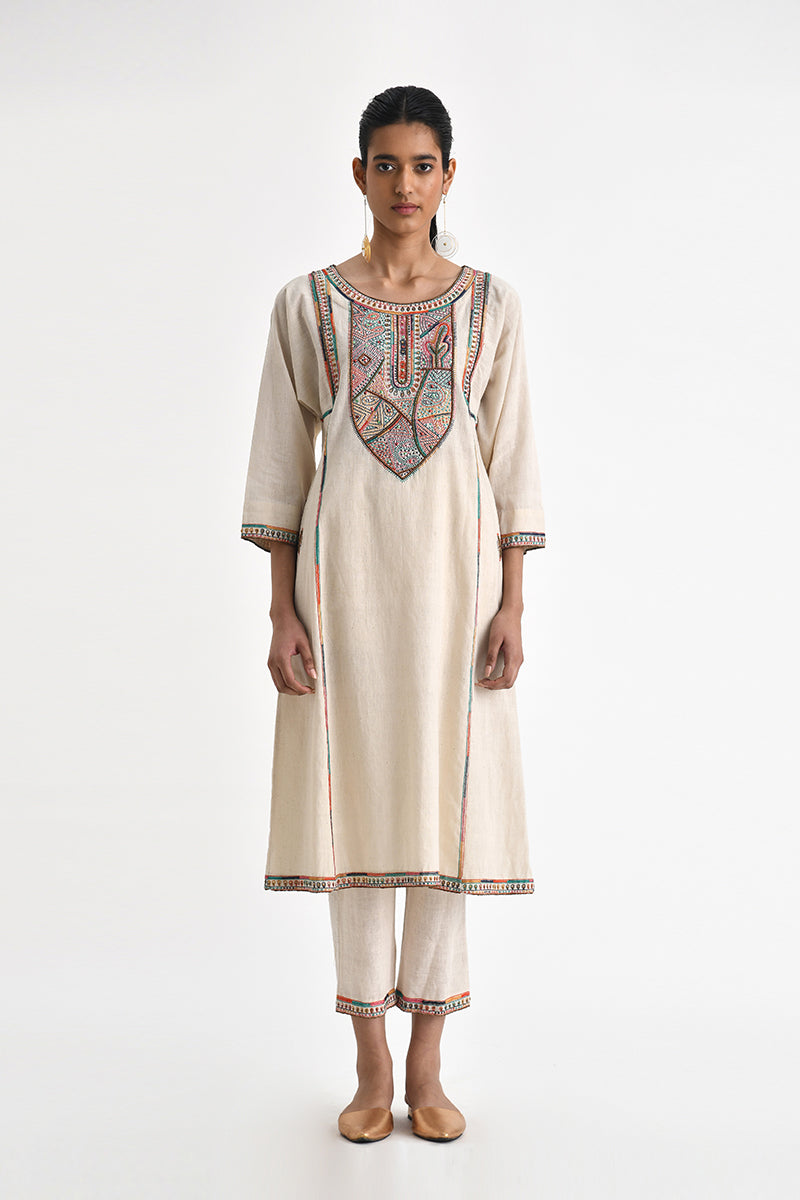 KASTRO EMBROIDERED YOKE  TUNIC WITH PANTS