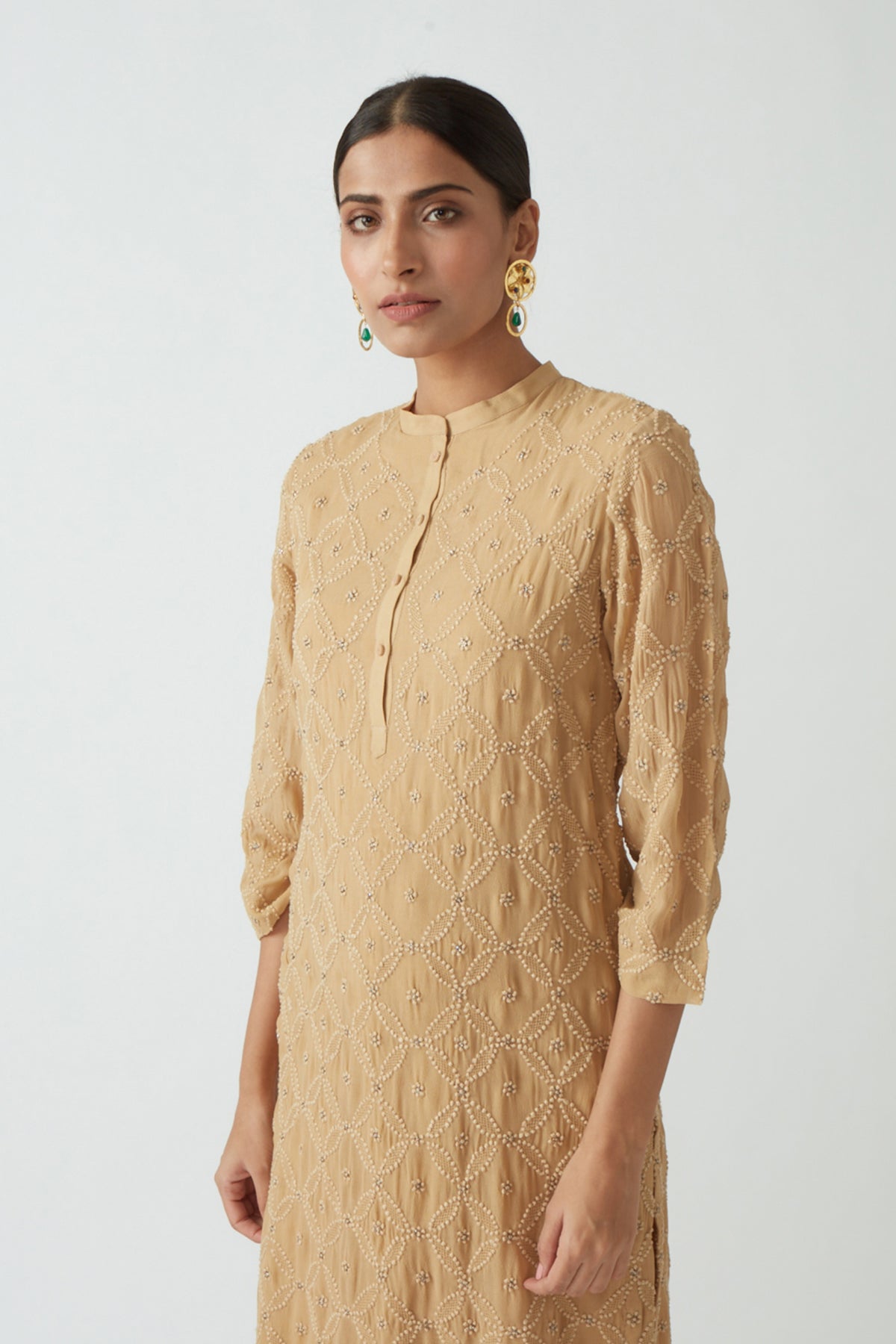 Embroidered Kurta (2 pcs)