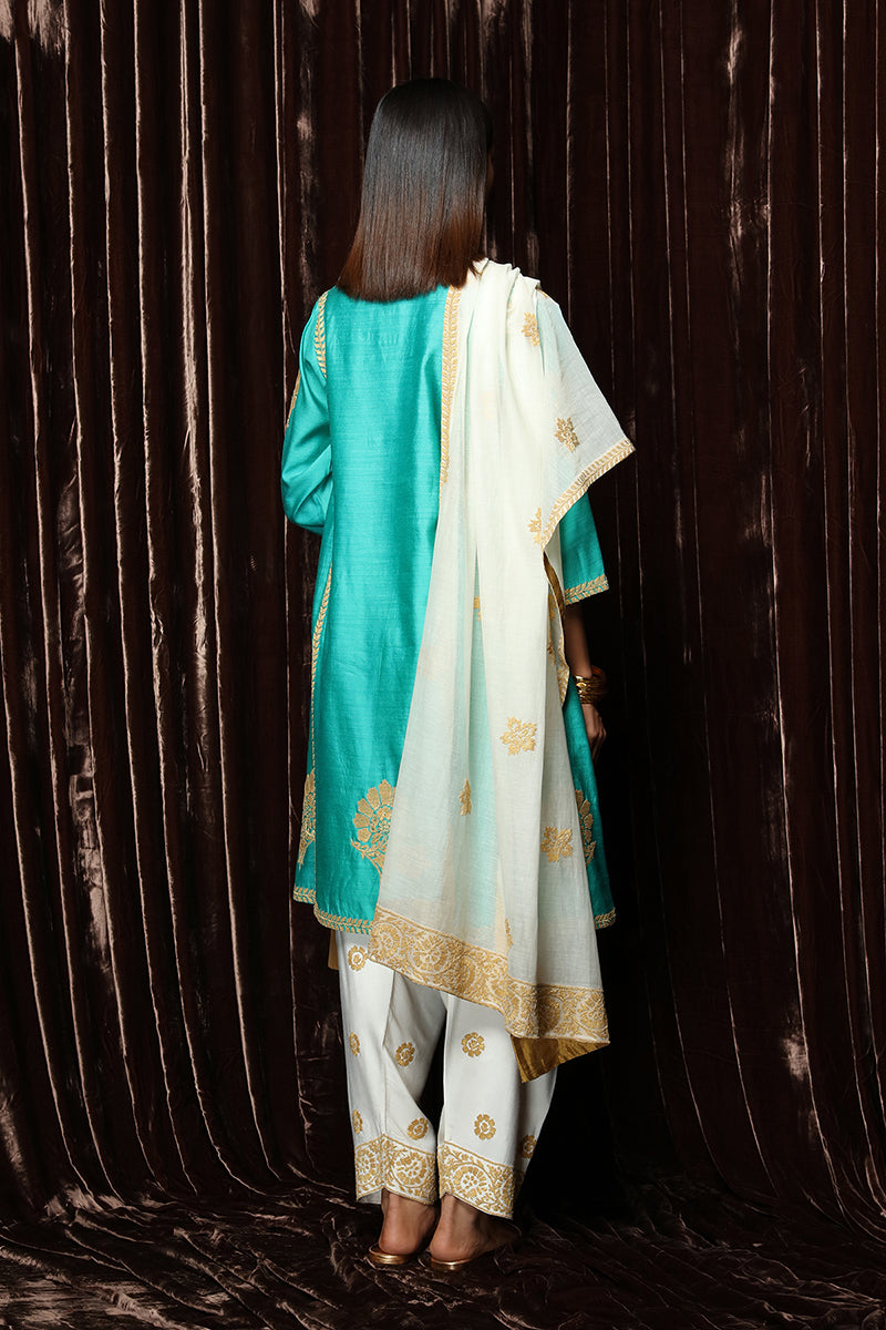 Nazia Kurta Set