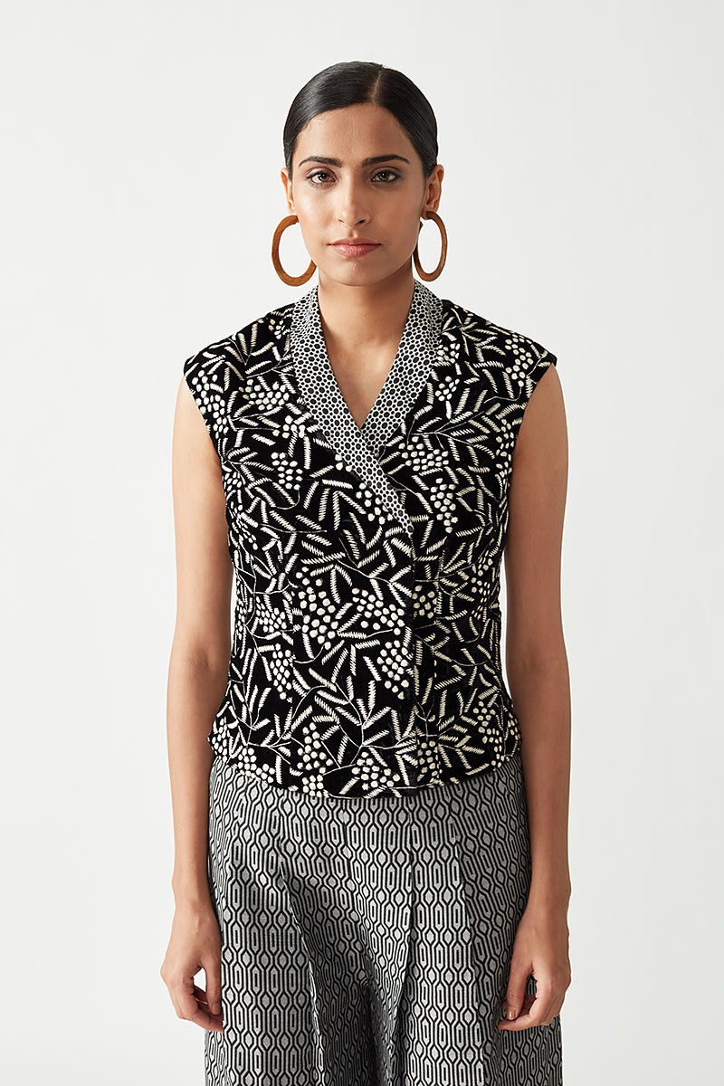 Akemi Waistcoat