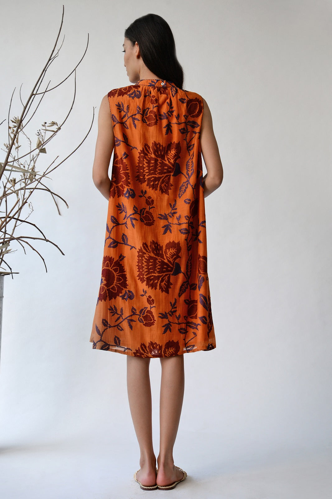EMBROIDERED DRESS