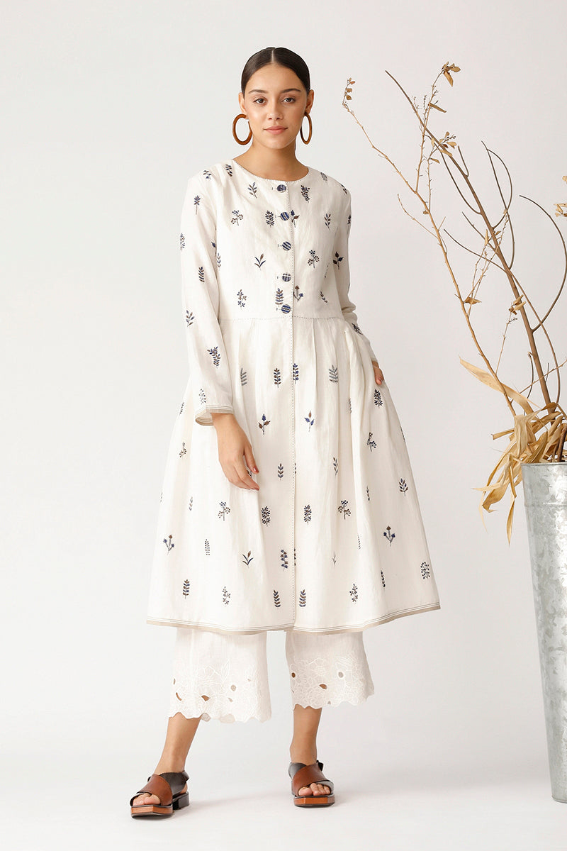 CHORUS EMBROIDERY TUNIC