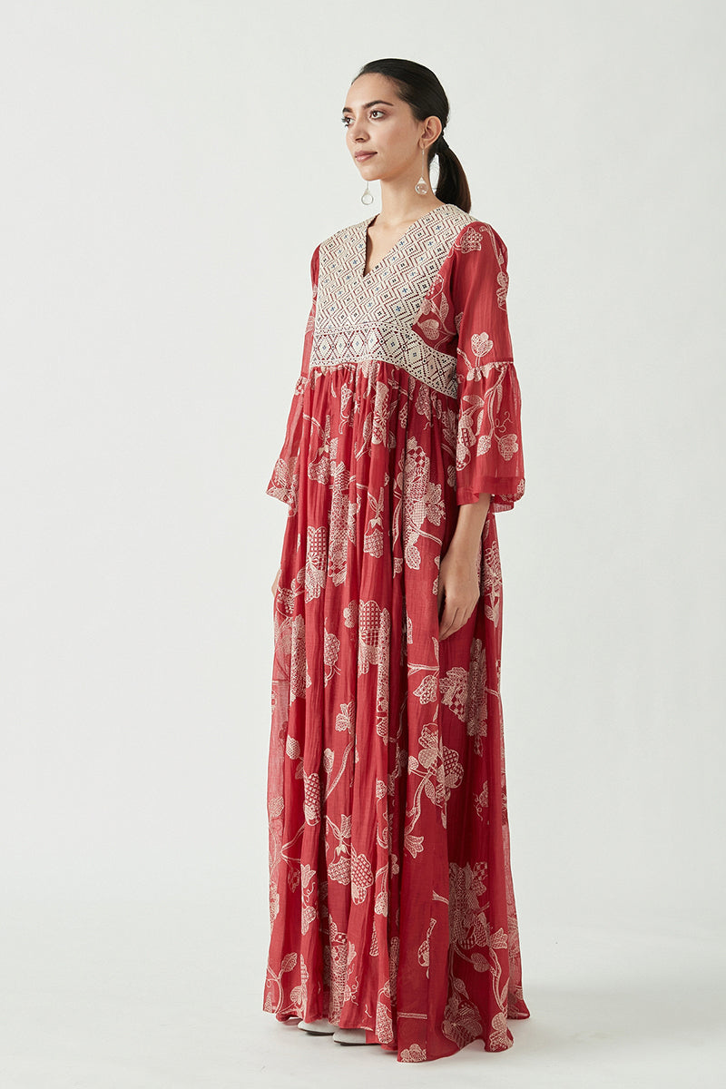 MANAKIN YOKE DRESS