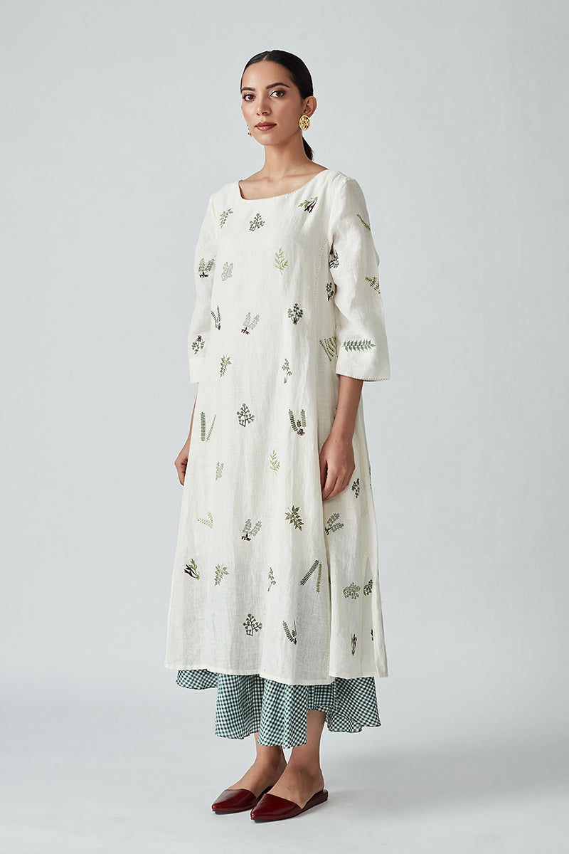 FREYA EMBROIDERED DRESS