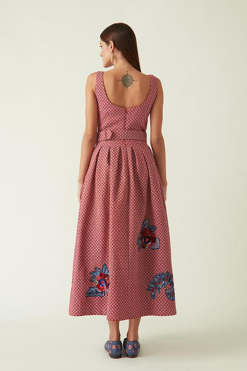 SULAWESI QUILTED DRESS WITH BELT
