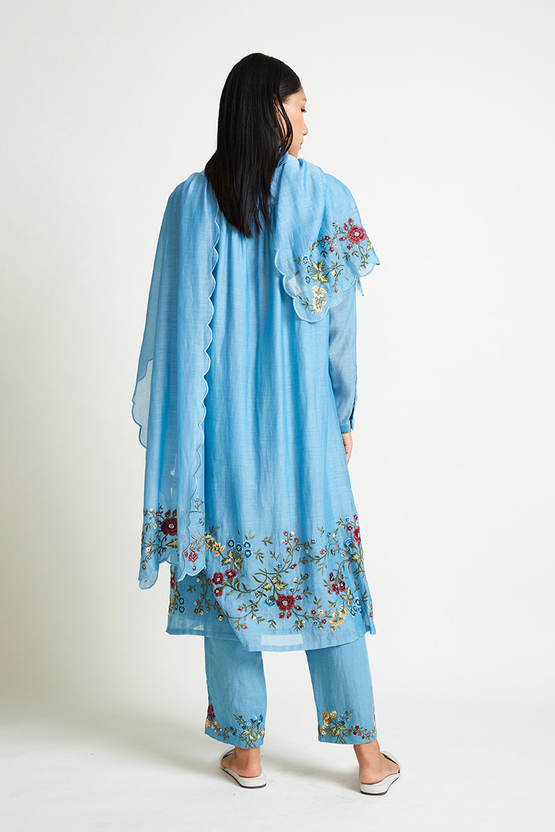 LIRIOPE EMBROIDERED KURTA & PANT SET (2PCS)